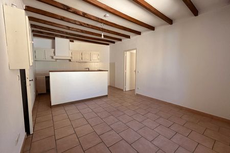 Vue n°3 Appartement 2 pièces T2 F2 à louer - Cavaillon (84300)