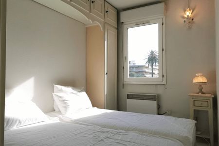 appartement-meuble 2 pièces à louer CANNES-LA-BOCCA 06150 33.2 m²