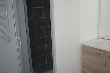 Vue n°2 Appartement 3 pièces T3 F3 à louer - Chartres-de Bretagne (35131)