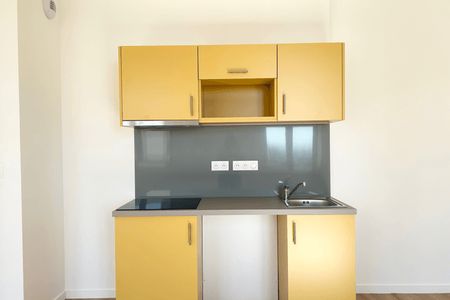 Vue n°3 Appartement 2 pièces T2 F2 à louer - Agen (47000)