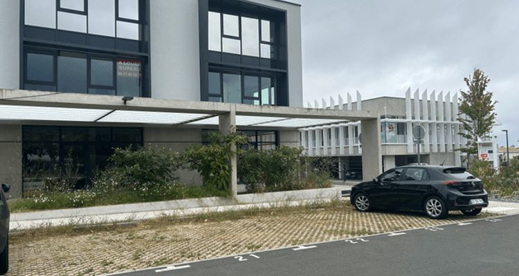 Vue n°1 Parking à louer - Anglet (64600)