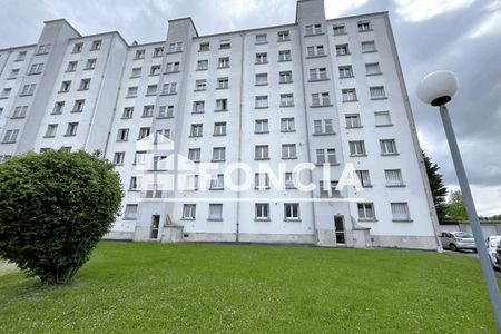 Vue n°2 Appartement 3 pièces T3 F3 à vendre - Saint-egrève (38120)