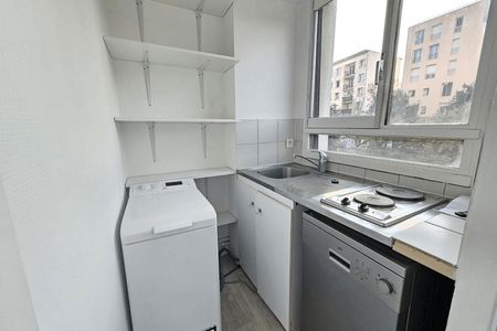 appartement 1 pièce à louer MONTREUIL 93100