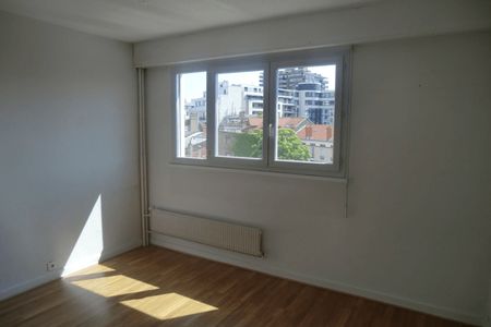 Vue n°3 Appartement 2 pièces T2 F2 à louer - Clermont Ferrand (63000)