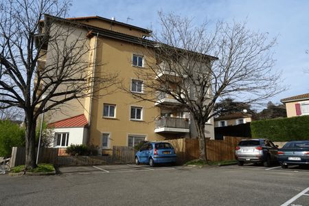 Vue n°2 Appartement 3 pièces T3 F3 à louer - Vienne (38200)