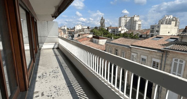 Vue n°1 Appartement 4 pièces T4 F4 à louer - Bordeaux (33000)