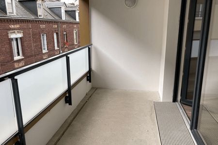 Vue n°3 Appartement 3 pièces T3 F3 à louer - Rouen (76100)