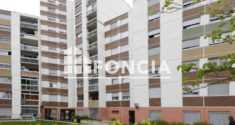 appartement 4 pièces à vendre TOULOUSE 31100 74 m²
