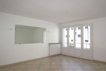 Vue n°2 Appartement 4 pièces T4 F4 à louer - Grenoble (38000)