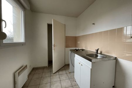 Vue n°3 Appartement 2 pièces T2 F2 à louer - Beuzeville (27210)