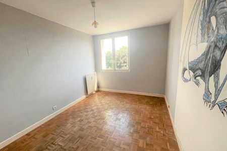 Vue n°3 Appartement 3 pièces T3 F3 à louer - Voiron (38500)