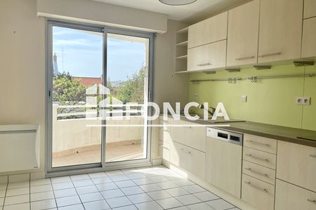 Vue n°2 Appartement 5 pièces T5 F5 à vendre - Nantes (44000)