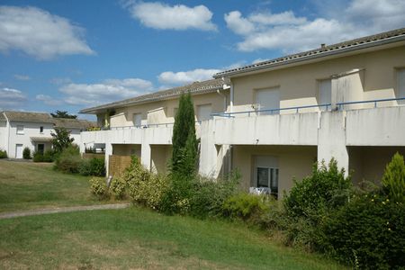 Vue n°2 Appartement 2 pièces T2 F2 à louer - Langon (33210)