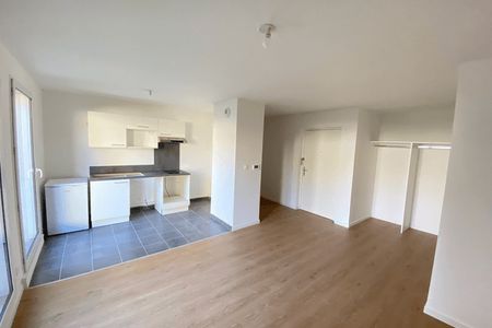 Vue n°2 Appartement 2 pièces T2 F2 à louer - Beauvais (60000)