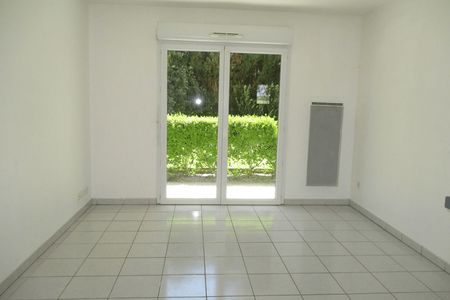 Vue n°2 Appartement 2 pièces T2 F2 à louer - Varennes-vauzelles (58640)