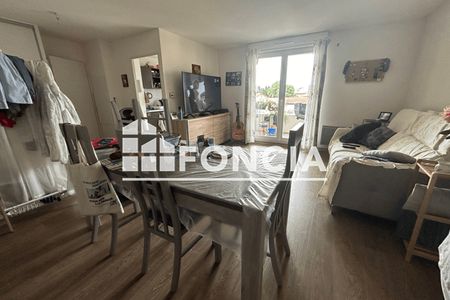 Vue n°3 Appartement 3 pièces T3 F3 à vendre - Roanne (42300)