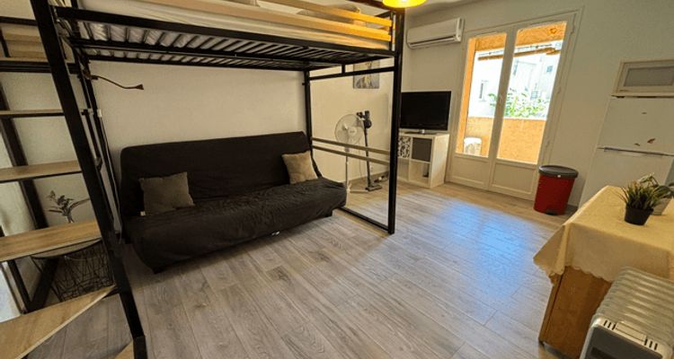 appartement-meuble 1 pièce à louer LA LONDE LES MAURES 83250