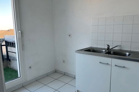 Vue n°2 Appartement 2 pièces T2 F2 à louer - Anzin (59410)