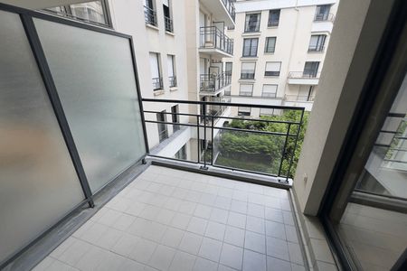 Vue n°2 Appartement 3 pièces T3 F3 à louer - Issy Les Moulineaux (92130)