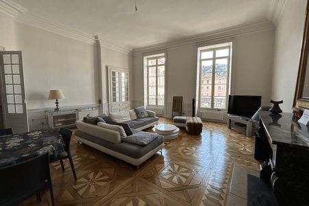 Vue n°2 Appartement meublé 5 pièces T5 F5 à louer - Vienne (38200)