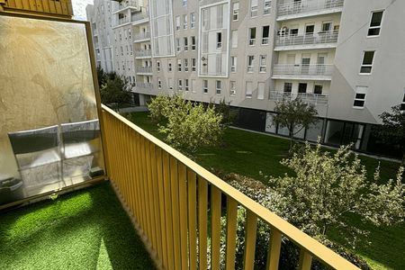 Vue n°2 Appartement 2 pièces T2 F2 à louer - Issy Les Moulineaux (92130)