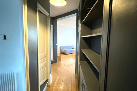 Vue n°2 Appartement meublé 2 pièces T2 F2 à louer - Boulogne (92100)