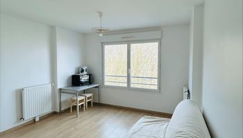 appartement 1 pièce à louer FLEURY MEROGIS 91700 25 m²