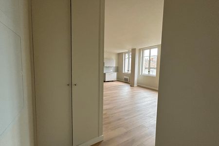 Vue n°3 Appartement 3 pièces T3 F3 à louer - Angouleme (16000)