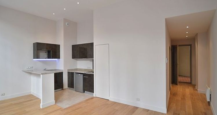 Vue n°1 Appartement 2 pièces à louer - AVIGNON (84000) - 52.76 m²