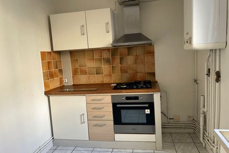 Vue n°3 Appartement 2 pièces T2 F2 à louer - Digne Les Bains (04000)