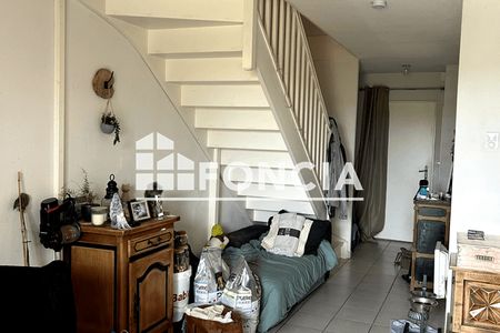 Vue n°3 Appartement 3 pièces T3 F3 à vendre - Saintes (17100)