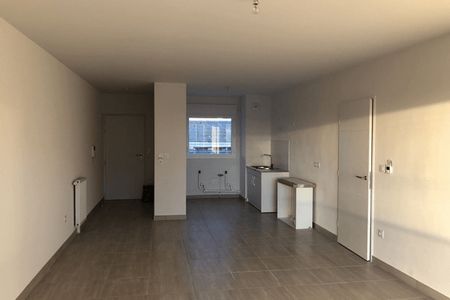 Vue n°3 Appartement 3 pièces à louer - Dijon (21000) 735 €/mois cc
