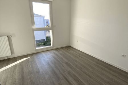 Vue n°3 Appartement 3 pièces T3 F3 à louer - Nemours (77140)