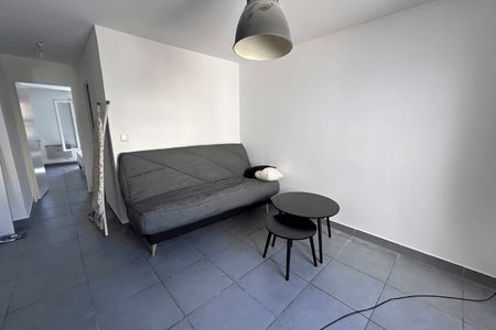 Vue n°2 Appartement meublé 2 pièces T2 F2 à louer - Cogolin (83310)