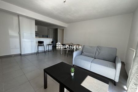 appartement-meuble 3 pièces à louer BORDEAUX 33300 63.02 m²