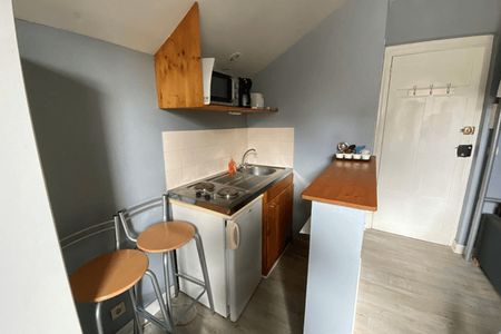 appartement-meuble 1 pièce à louer TOURS 37000 17 m²