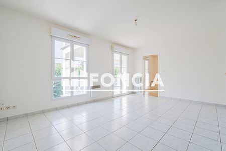 Vue n°2 Appartement 2 pièces T2 F2 à vendre - Chambray-lès-tours (37170)