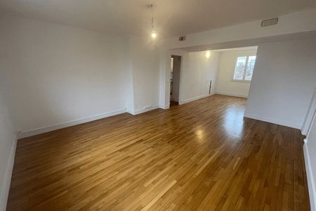 Appartement a louer  - 5 pièce(s) - 94.8 m2 - Surfyn