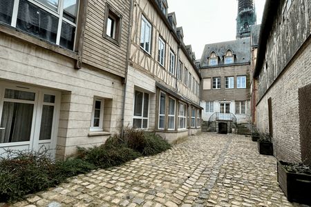 appartement 2 pièces à louer ROUEN 76000 53.2 m²