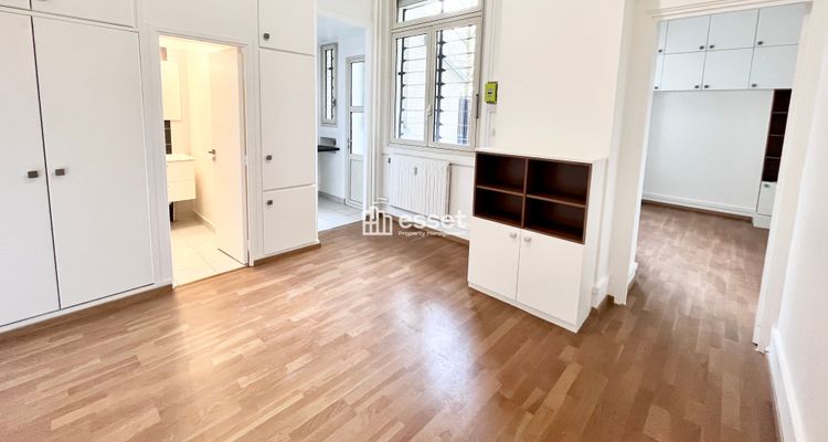 Appartement 1 pièce(s) 29.6 m²à louer Neuilly-sur-seine