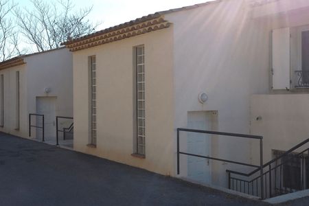 Vue n°3 Maison 3 pièces T3 F3 à louer - Le Luc (83340)