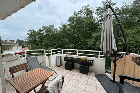 Vue n°2 Appartement meublé 2 pièces T2 F2 à louer - Saint-pierre-du-mont (40280)