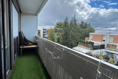 Vue n°3 Appartement 3 pièces T3 F3 à louer - Les Ulis (91940)