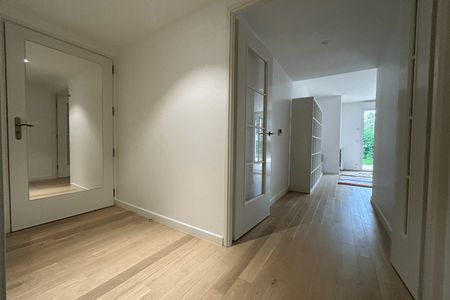 Vue n°2 Appartement meublé 3 pièces T3 F3 à louer - Le Vesinet (78110)