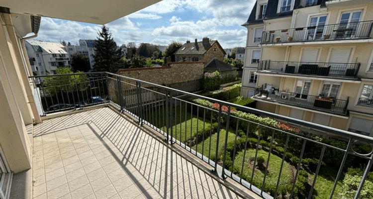 Vue n°1 Appartement 3 pièces T3 F3 à louer - Saint-cyr-l'ecole (78210)