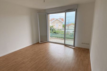 appartement 2 pièces à louer SOYAUX 16800 39.4 m²