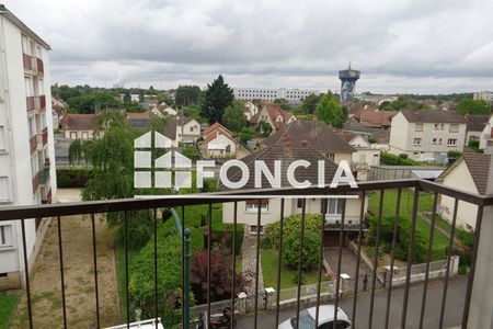 Vue n°3 Appartement 3 pièces T3 F3 à vendre - Gien (45500)