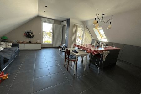 Vue n°2 Appartement 3 pièces T3 F3 à louer - Dol De Bretagne (35120)