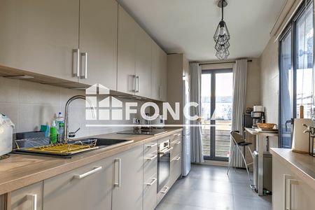 Vue n°2 Appartement 4 pièces T4 F4 à vendre - Saint-cyr-l'école (78210)