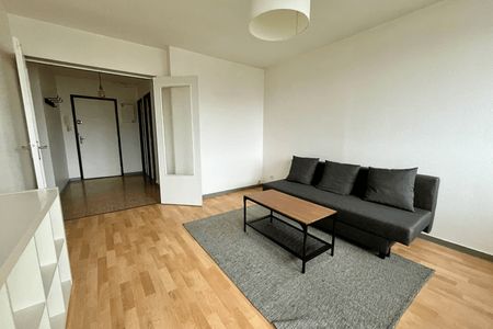 Vue n°3 Appartement meublé 3 pièces T3 F3 à louer - Brest (29200)